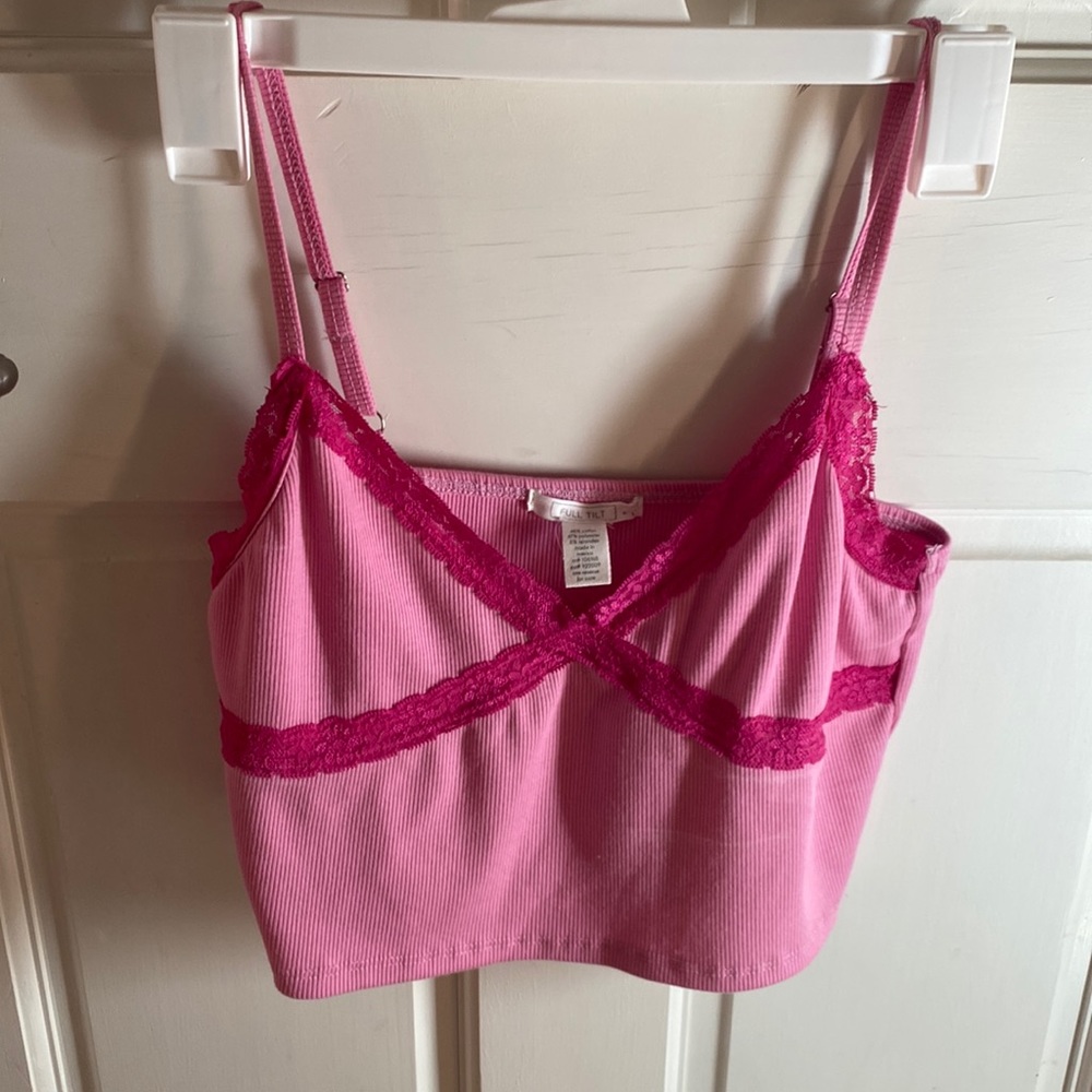 Tillys Cropped Pink Tank